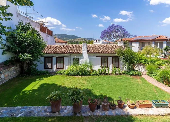 Goldsmith House Villa