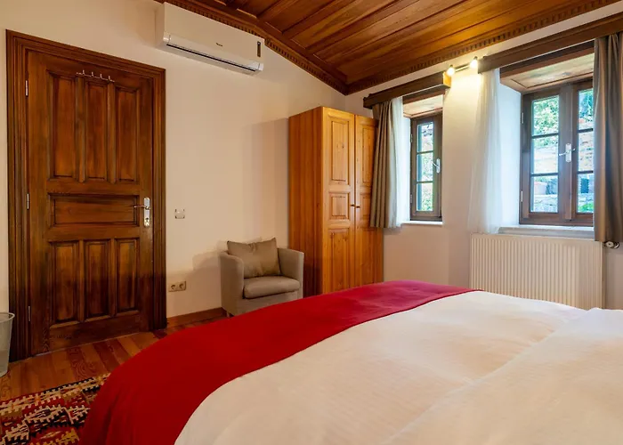 Villa Goldsmith House *