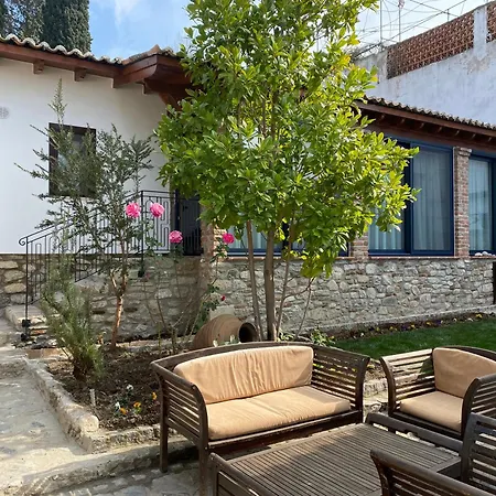 Goldsmith House Willa