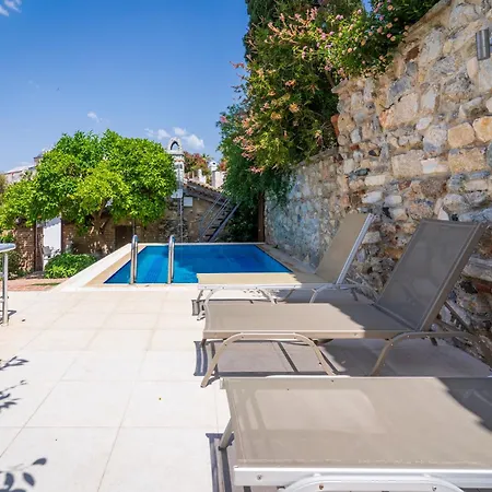 Goldsmith House Villa