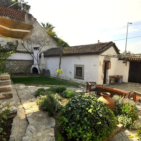 Villa Goldsmith House *